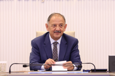 Bakan Özhaseki: "Yerinde Dönüşüm için geç kalmayın"