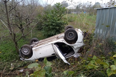 Baba oğul kazada yaralandı