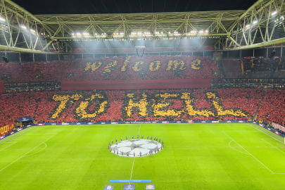 Galatasaray taraftarından 'Welcome to hell' koreografisi