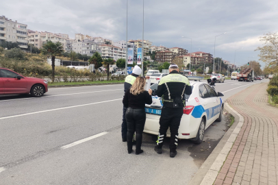 Mudanya’da hız yapan sürücülere ceza yazıldı