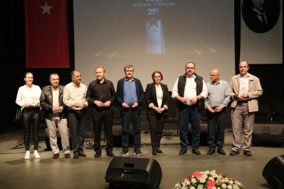 ÜÇGE Müzik Kulübü Konseri ve Kıdem töreninde büyük coşku