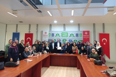 Kadınlar göz sağlığı konusunda bilgilendirildi