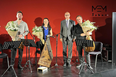 Her-Dem Trio ‘Cumhuriyetin Müziği’ ile hayran bıraktı