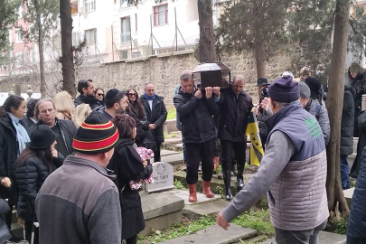 Ünlü yazar Mario Levi son yolculuğuna uğurlandı