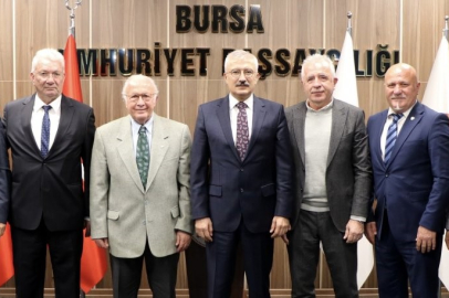 Bursaspor yönetimi, Bursa Cumhuriyet Başsavcısı Ramazan Solmaz'ı ziyaret etti
