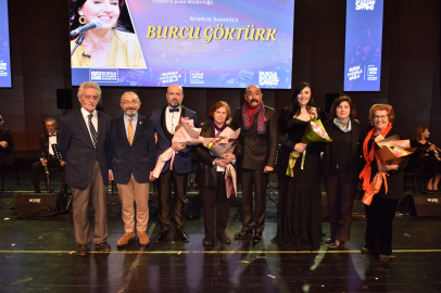 Usta sanatçı eserleriyle anıldı