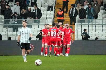 Beşiktaş'ta kan kaybı sürüyor