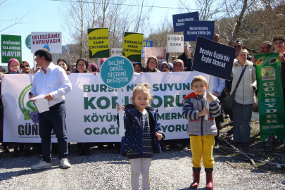 Köylüler Kocasu Deresi’ni tehdit eden mermer ocağı için eylem yaptılar