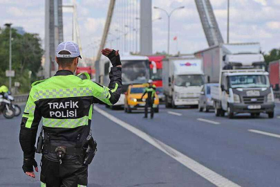 Bayramda yollarda can pazarı: 32 ölü, binlerce yaralı