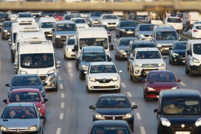 Trafiğe kaydı yapılan taşıt sayısı Mart ayında yüzde 17,1 arttı