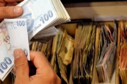 Mayıs ayı yaşlı aylığı ve engelli aylıkları hesaplara yatırılmaya başlandı