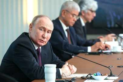 Putin'den Kiev'e silah tedarik eden ülkelere gözdağı