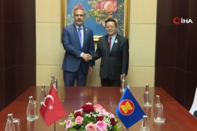 Bakan Fidan, ASEAN Genel Sekreteri Kao Kim Hourn ile görüştü