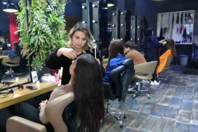 Kuaför ve güzellik uzmanları ‘pazar tatili’ uygulamasının iptal edilmesini istiyor