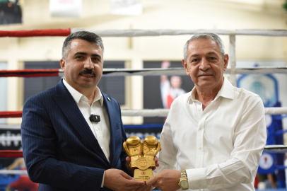 Yıldırım bir şampiyonaya daha ev sahipliği yapıyor