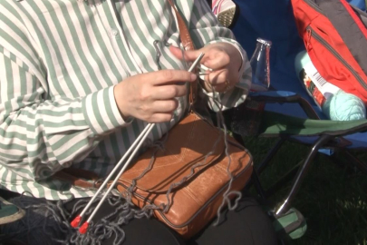 Bu festivalde herkes örgü ördü...