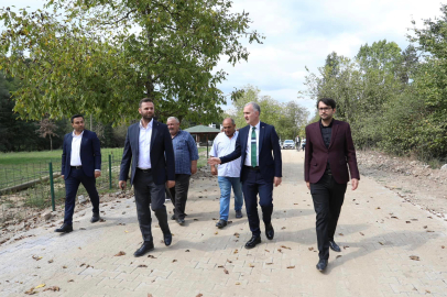 İnegöl'de Hilmiye ve Hacıkara’da parke taş kaplamaları tamamlandı