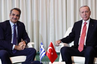 Erdoğan, Yunanistan Başbakanı Miçotakis’i kabul etti