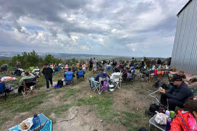 Yüzlerce kişi kuş gözlem etkinliğinde bir araya geldi
