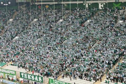 Bursaspor 43 bin 160 taraftarla yeni rekora ulaştı