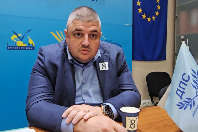 HÖH'den çifte vatandaşlara "Sandığa gidin" çağrısı