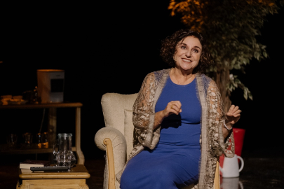 Hologram teknolojili tiyatro Bursa'da sahnelendi