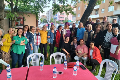 Nilüferli Kadın Derneklerinden Okullara Kırtasiye Yardımı!