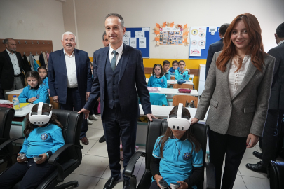 Hacıvat ve Karagöz'den "Enerji tasarrufu" tüyoları