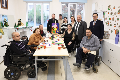 Başkan Şadi Özdemir engelli bireylerle buluştu