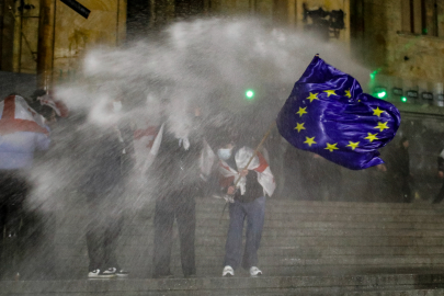 Gürcistan'da, hükümetin AB kararı çatışma çıkardı