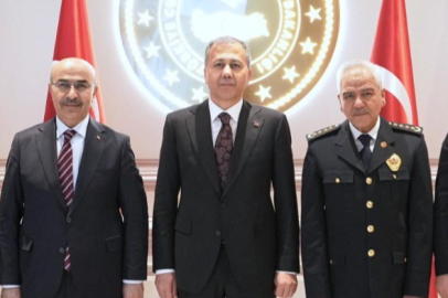 Bakan Yerlikaya'dan yeni emniyet müdürlerine tebrik mesajı