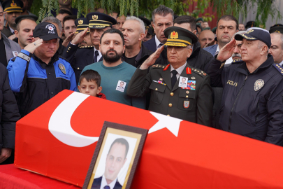 Şehit babaya son bakış