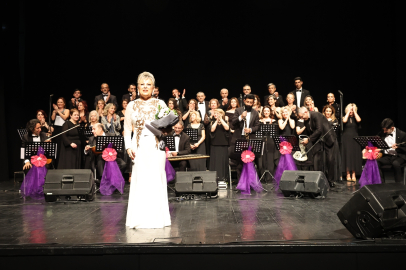 Türk Sanat Müziği Korosu’ndan muhteşem konser