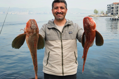 Amatör balıkçının mutluluk pozu...