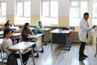 Öğretmenlerin yer değiştirme duyurusu yayımlandı