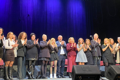 Özel Çocuklar sahnede devleşti