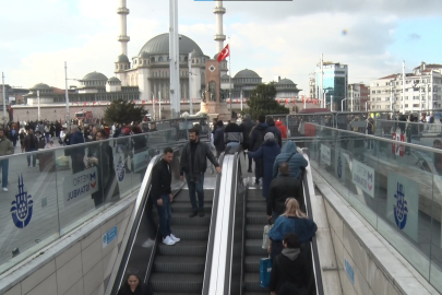 Taksim Meydanı demir bariyerlerle kapatıldı