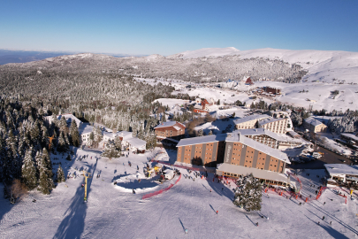 Turistler yeni yılı kutlamak için Uludağ'a akın ettiler