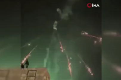 Suriye'de halk yeni yıla havai fişek şöleni ile girdi