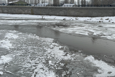 Ağrı dondu: Eksi 15’i gördü