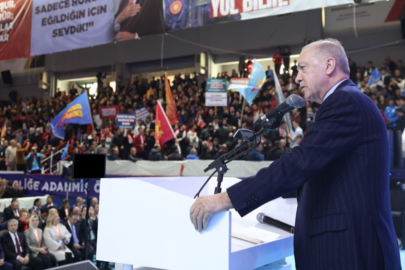 Erdoğan'dan Özel'e... Halep'te dalgalanan Türk bayrağı sizi neden rahatsız ediyor?