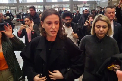 Serenay Sarıkaya, Menajer Ayşe Barım soruşturması için adliyede!