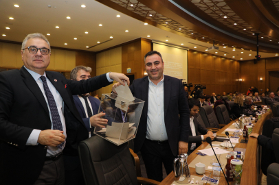 Büyükşehir meclisi yılın ilk toplantısını yaptı