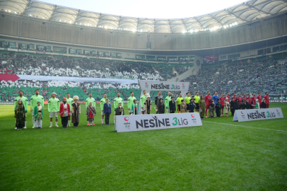 Bursaspor taraftarından Filistin'e destek!