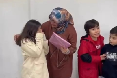 Depremzede küçük kıza duygusal veda