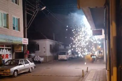 Kısa devre yapan elektrik telleri korkuttu