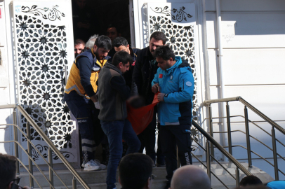 Şanlıurfa'da korkunç olay! Bir kızını silahla diğerini serumla öldüren anne intihar etti!