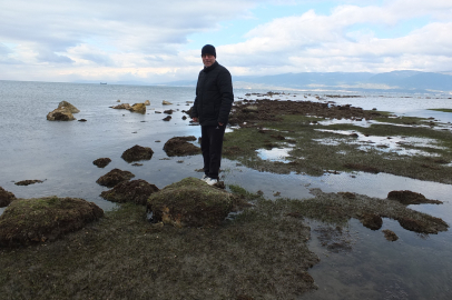 Balıkesir’de deniz çekildi, 2 bin 500 yıllık antik liman ortaya çıktı