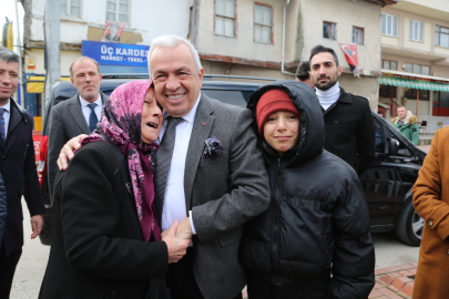 Başkan Özdemir, mahalleleri ziyaret etti