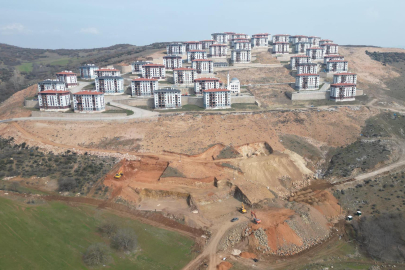 TOKİ, İnegöl'de 4'üncü etap için ilk kazmayı vurdu